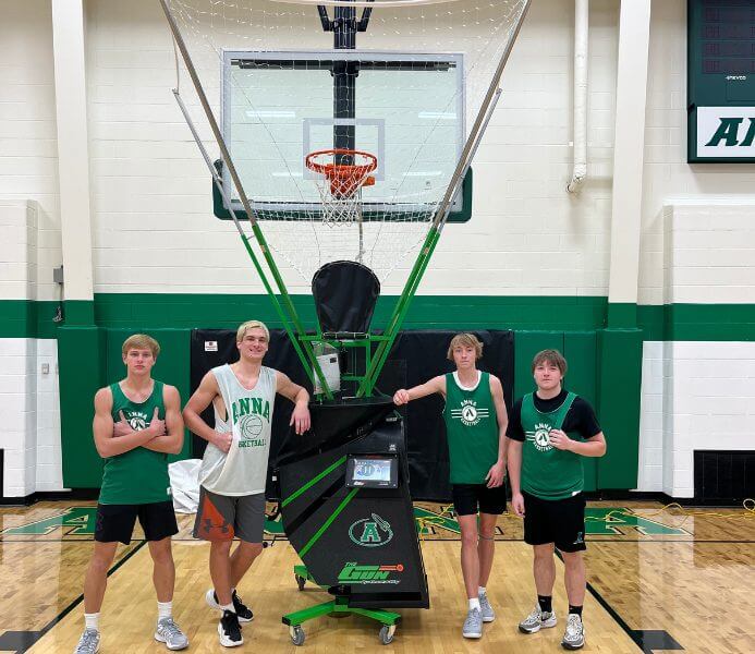 school-training-the-gun-green